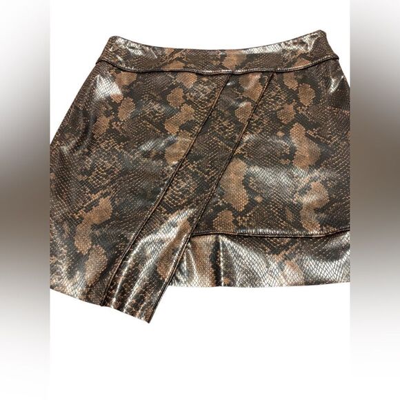 Zara Woman’s Snake Print Skirt NWT Size M 8372/285 - Picture 10 of 14